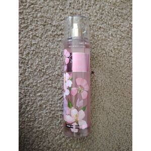 Bath & Body Works Sweet Pea Fine Fragrance Mist (8 fl oz)